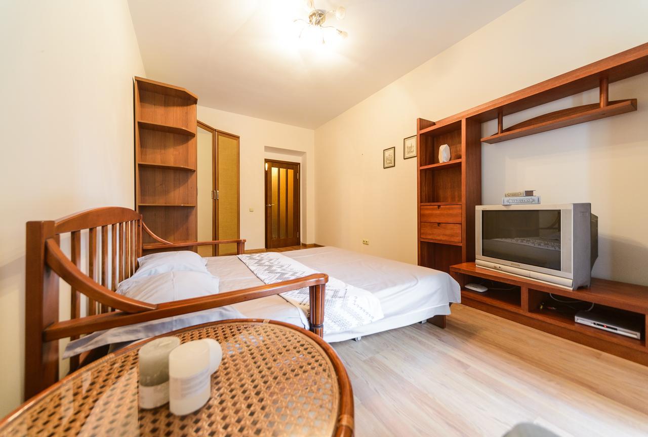 1-Room Apartments Kiev City Center Exterior photo