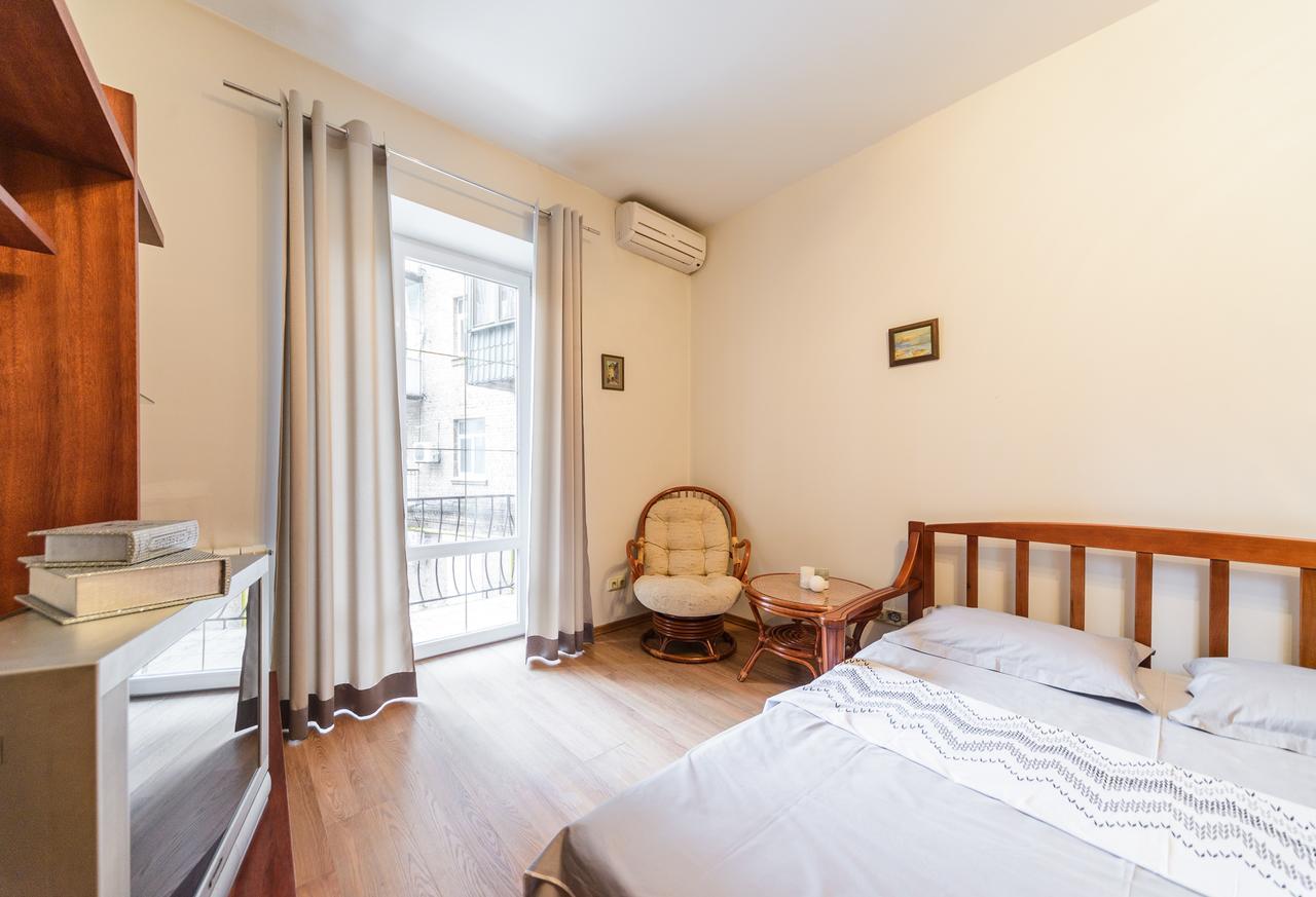 1-Room Apartments Kiev City Center Exterior photo